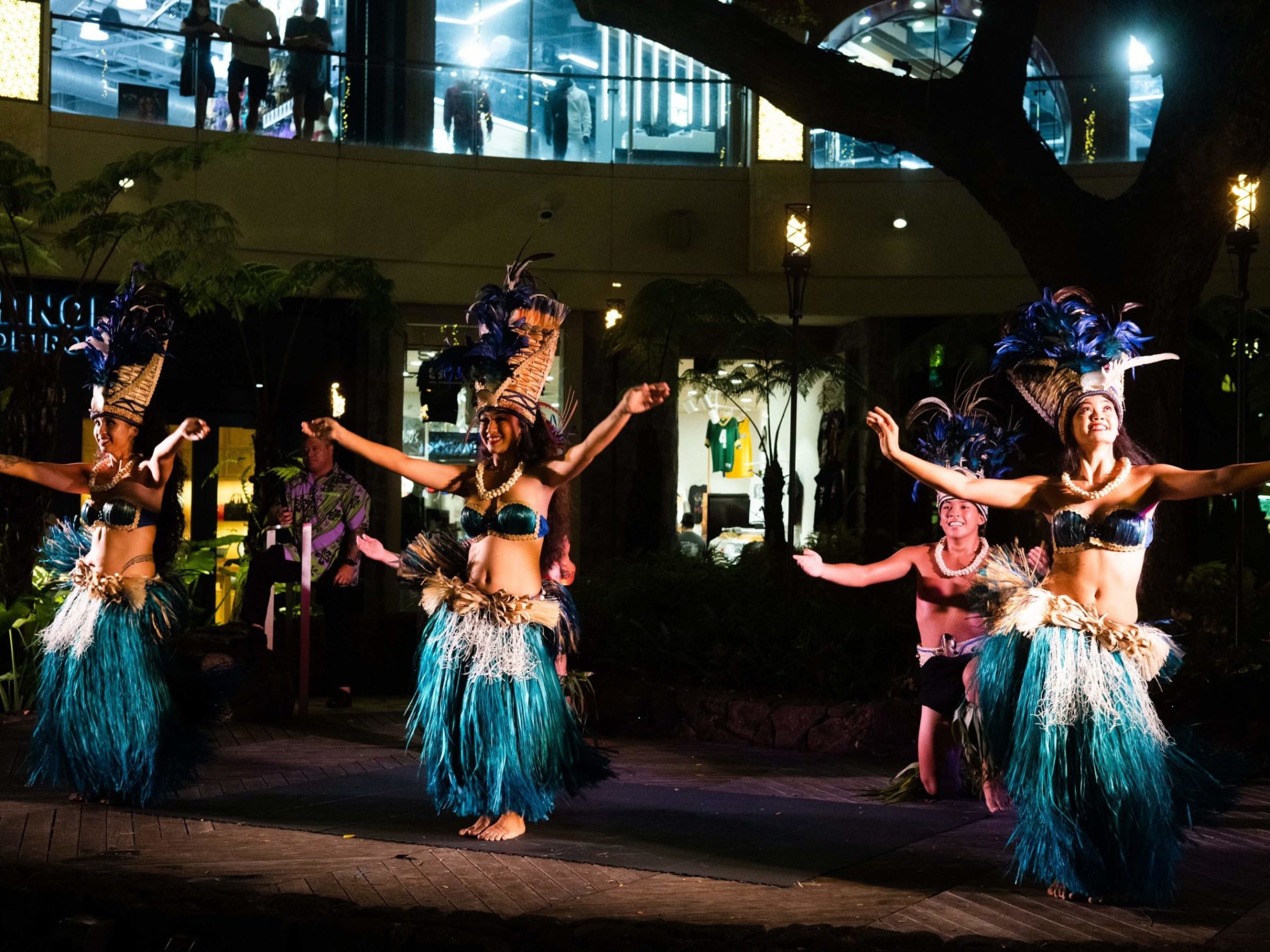 Authentic Luau with Fire Dancing | Queens Waikiki Luau